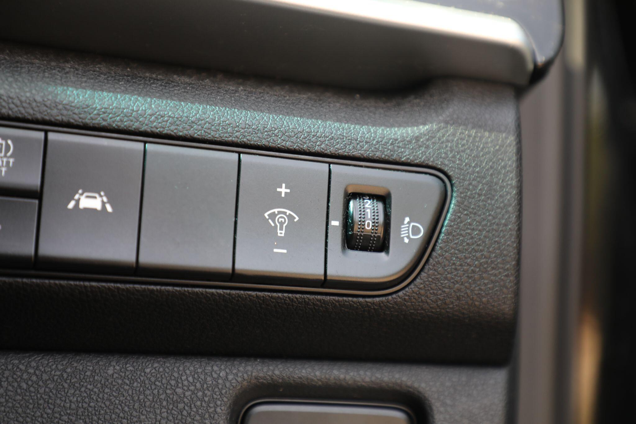 Large vehicle image